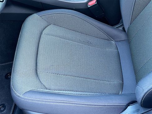 Used 2024 Subaru Crosstrek 2.0i Premium image 18