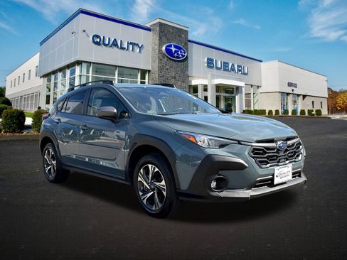 Used 2024 Subaru Crosstrek 2.0i Premium AWD/4WD image 5