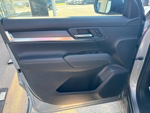 Used 2026 GMC Terrain Elevation FWD image 21