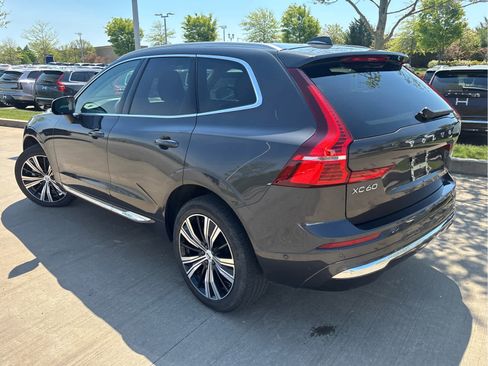 Used 2023 Volvo XC60 B5 Plus AWD/4WD image 5