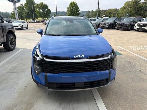 Used 2026 Kia Sportage EX w/ EX Panorama Roof Package FWD image 3