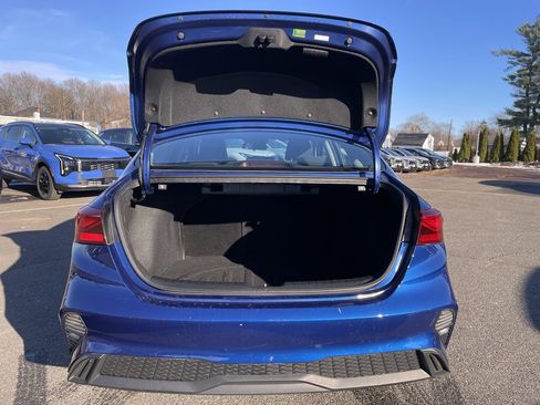 Certified 2023 Kia Forte LXS image 11