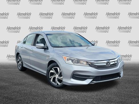 Used 2016 Honda Accord LX image 2
