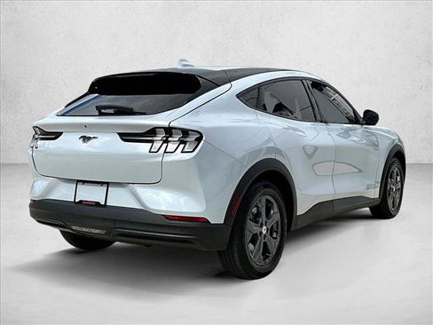 Used 2021 Ford Mustang Mach-E Select image 2