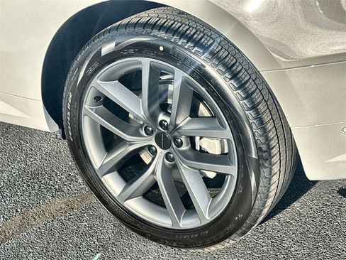 New 2026 Land Rover Range Rover Sport Dynamic SE image 11