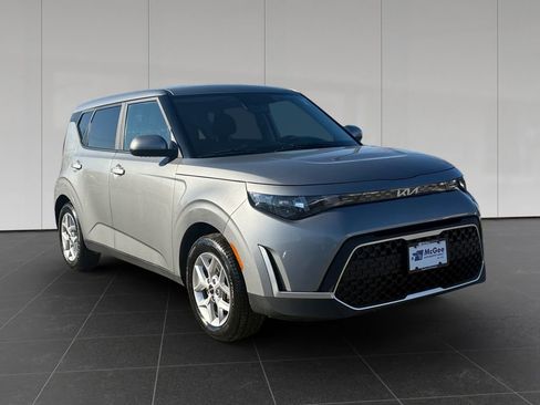 Used 2023 Kia Soul LX w/ Option Group 015 image 7