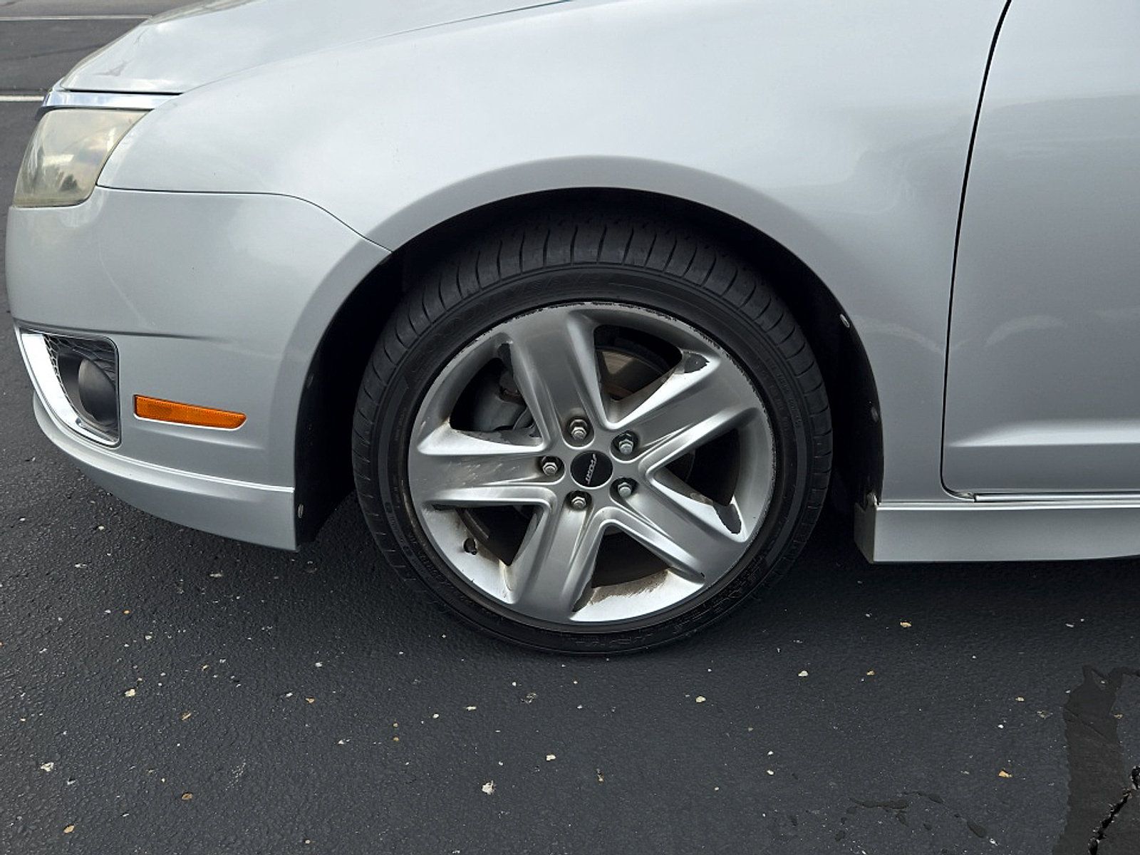 Used 2010 Ford Fusion Sport FWD image 24