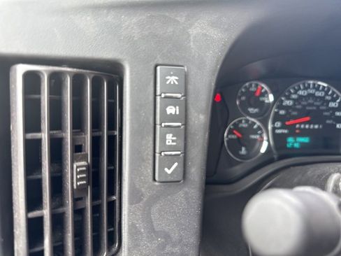 New 2025 Chevrolet Express 3500 w/ Power Convenience Package image 9