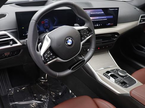 Certified 2025 BMW 330i xDrive Sedan AWD/4WD image 6