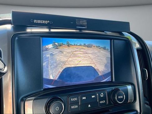 Used 2018 Chevrolet Silverado 1500 High Country AWD/4WD image 14
