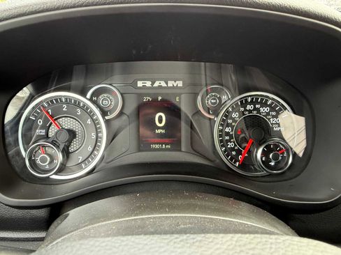 Used 2024 RAM 2500 Big Horn w/ Bed Utility Group image 48