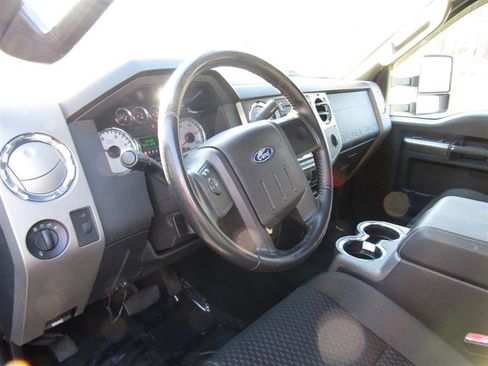 Used 2009 Ford F250 FX4 image 14