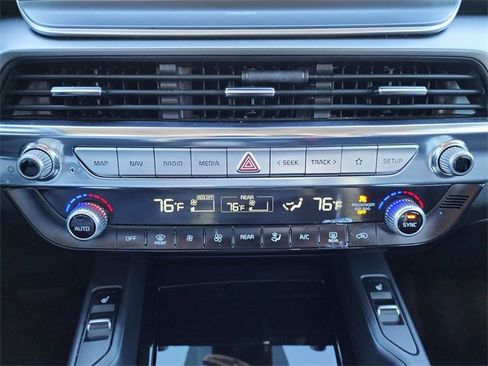 Certified 2022 Kia Telluride S image 25