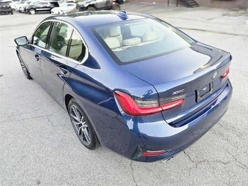 Used 2019 BMW 330i xDrive Sedan w/ Convenience Package image 8