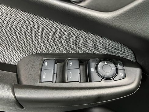 Used 2025 Chevrolet TrailBlazer LT FWD image 26