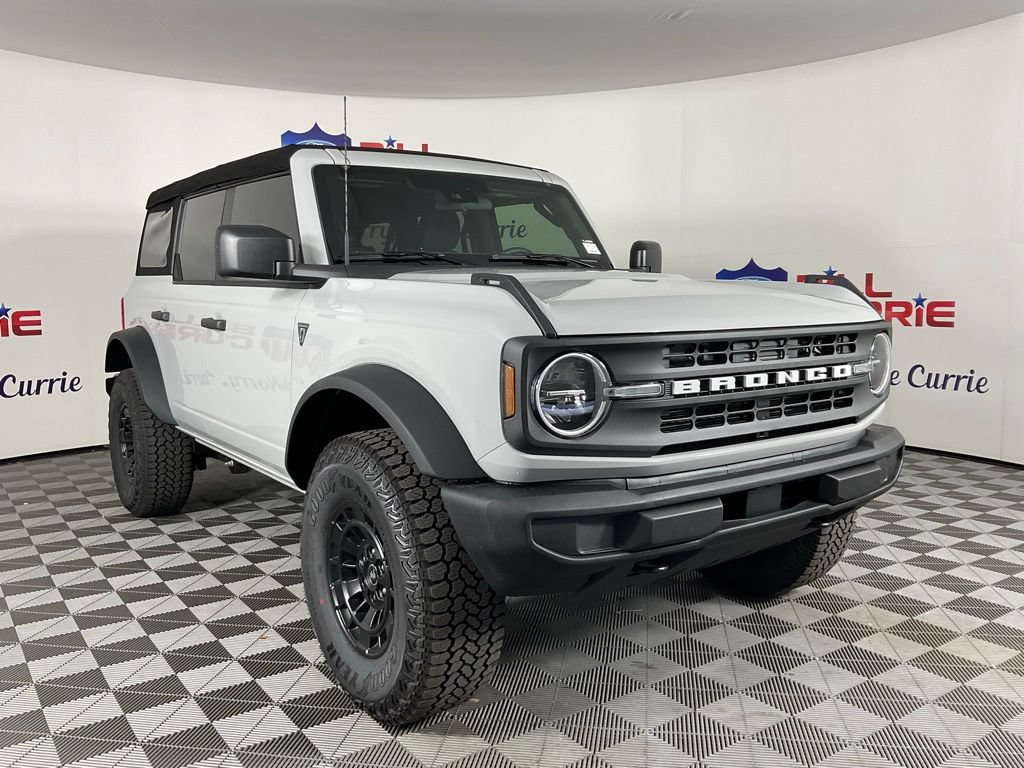 New 2026 Ford Bronco 4-Door w/ Sasquatch Package AWD/4WD image 1