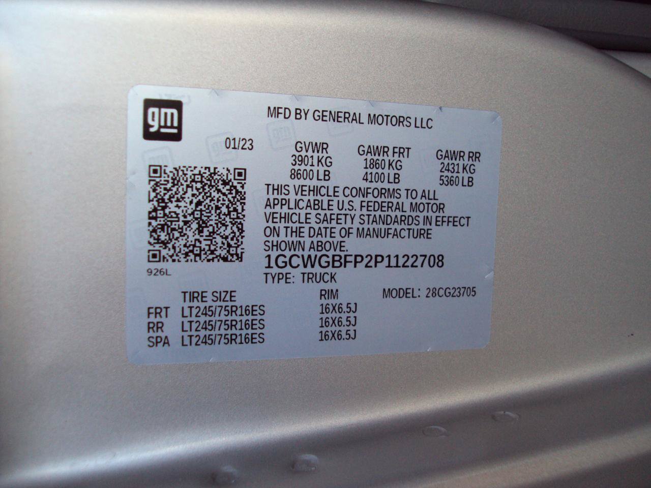 Used 2023 Chevrolet Express 2500 Extended RWD image 37