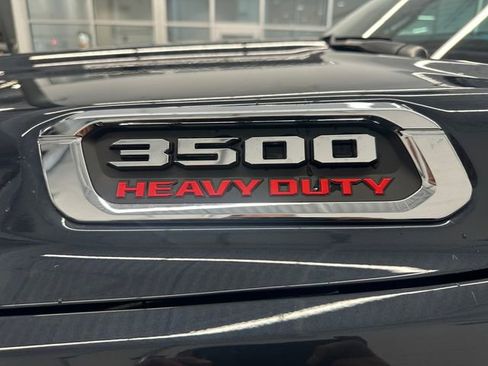New 2026 RAM 3500 Big Horn AWD/4WD image 19