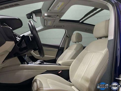 Used 2021 Audi e-tron Premium image 27