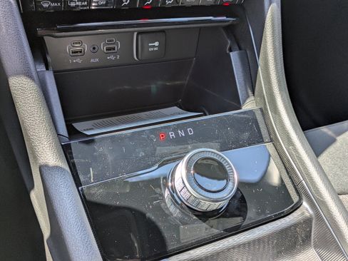 New 2026 Jeep Grand Cherokee L Laredo RWD image 18