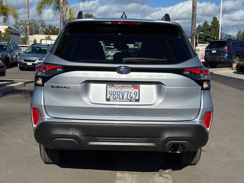 Certified 2025 Subaru Forester Premium w/ Convenience Package #1 image 8