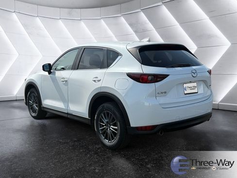 Used 2020 MAZDA CX-5 Touring image 3