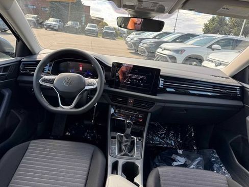 Used 2026 Volkswagen Jetta S FWD image 27