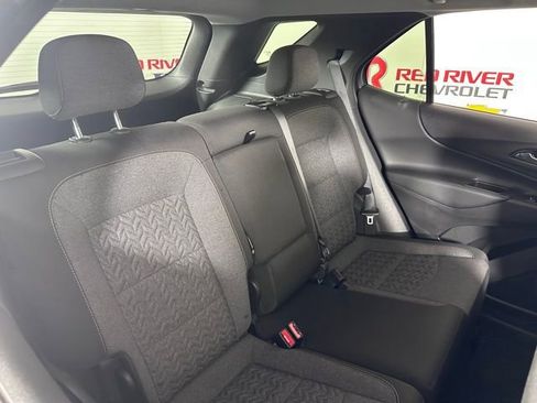 Used 2024 Chevrolet Equinox LT image 23