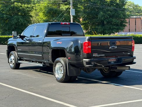 Used 2019 Chevrolet Silverado 3500 LTZ w/ Duramax Plus Package AWD/4WD image 8