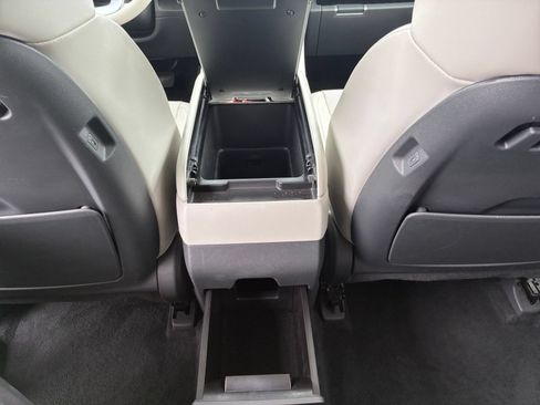 Used 2025 Hyundai Santa Fe SEL FWD image 20