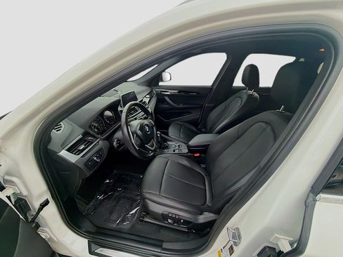 Used 2019 BMW X1 sDrive28i FWD image 17