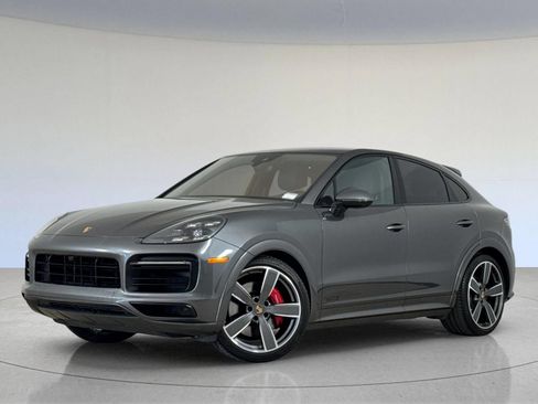 Certified 2021 Porsche Cayenne GTS AWD/4WD image 1