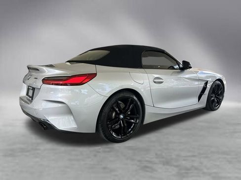 Used 2022 BMW Z4 sDrive30i w/ M Sport Package RWD image 5