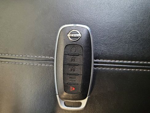 Used 2025 Nissan Sentra SV w/ All-Weather Package FWD image 32