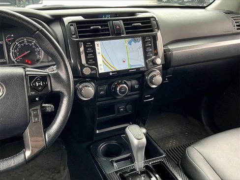 Used 2023 Toyota 4Runner TRD Off-Road Premium image 17