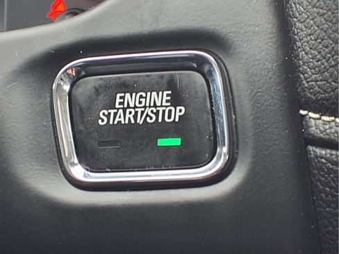 Used 2020 GMC Acadia Denali image 15