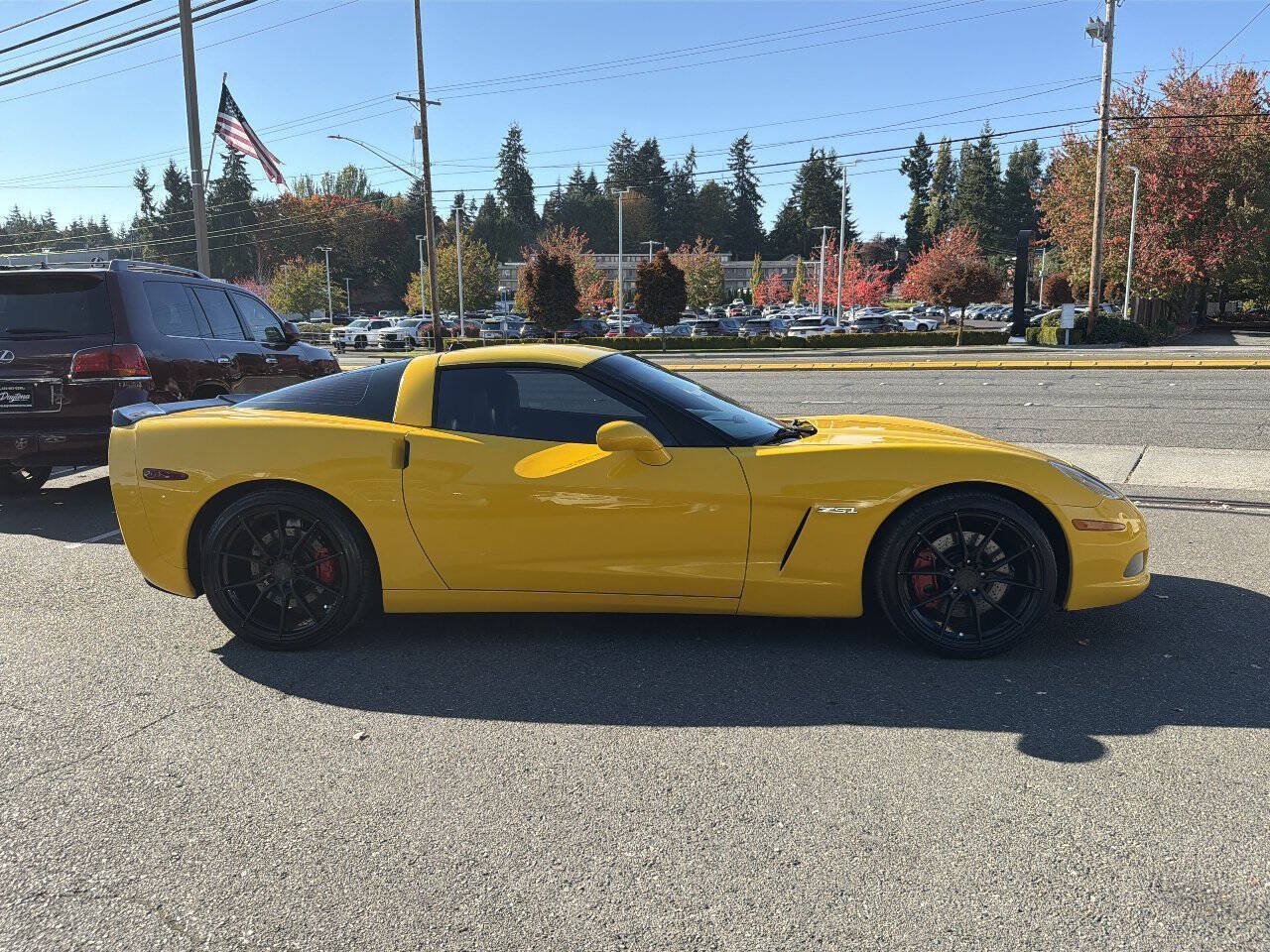 Used 2005 Chevrolet Corvette Coupe w/ Preferred Equipment Group RWD image 10