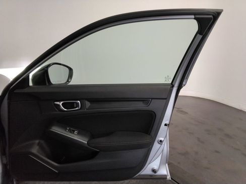 Used 2022 Honda Civic Sport image 36