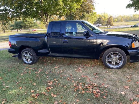 Used 2000 Ford F150 Harley-Davidson RWD image 5