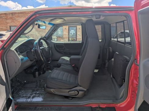 Used 2004 Ford Ranger XLT AWD/4WD image 8