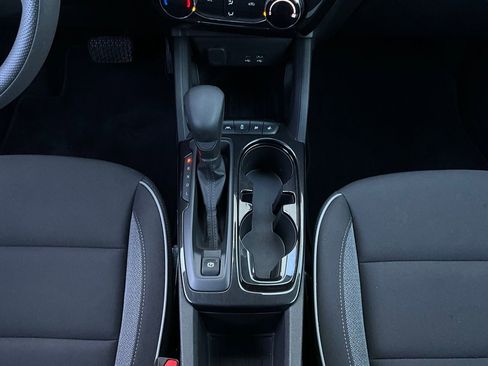 Used 2025 Chevrolet TrailBlazer LT image 12