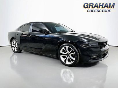 Used 2017 Dodge Charger SXT w/ Premium Group