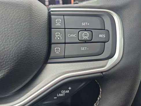 New 2026 Jeep Grand Wagoneer 4WD image 14