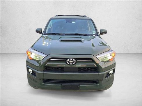 Used 2022 Toyota 4Runner TRD Sport AWD/4WD image 2