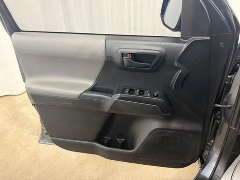 Used 2023 Toyota Tacoma SR AWD/4WD image 15
