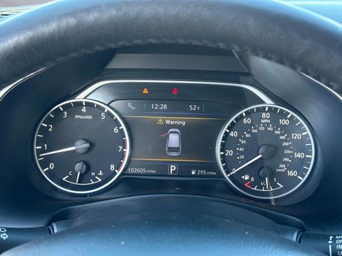 Used 2018 Nissan Murano Platinum w/ Cargo Package image 32