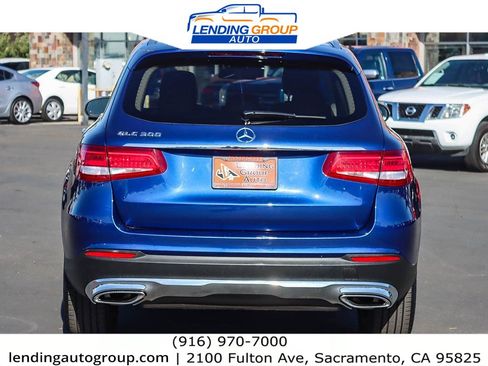 Used 2018 Mercedes-Benz GLC 300 image 3