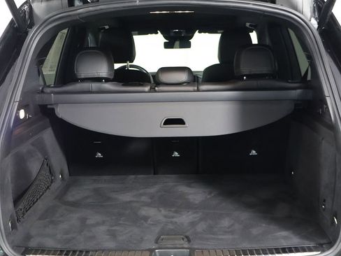 Used 2025 Mercedes-Benz GLE 350 4MATIC w/ AMG Line Exterior image 19