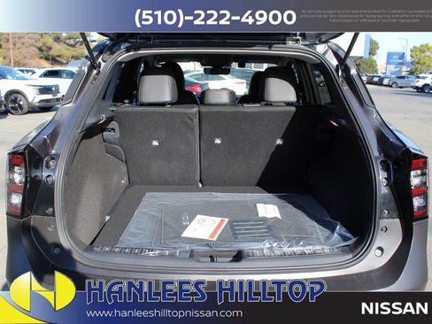 New 2026 Nissan Kicks SR w/ Illumination Package FWD image 10