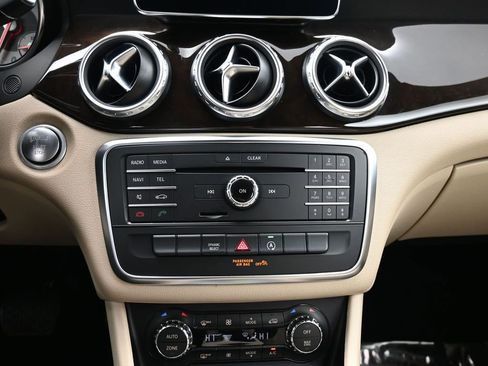 Used 2016 Mercedes-Benz GLA 250 GLA 250 w/ Multimedia Package image 47